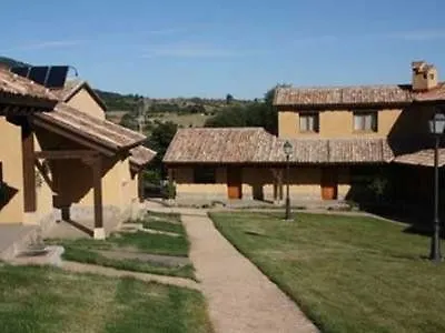 & Manantial Del Chorro * Navafría